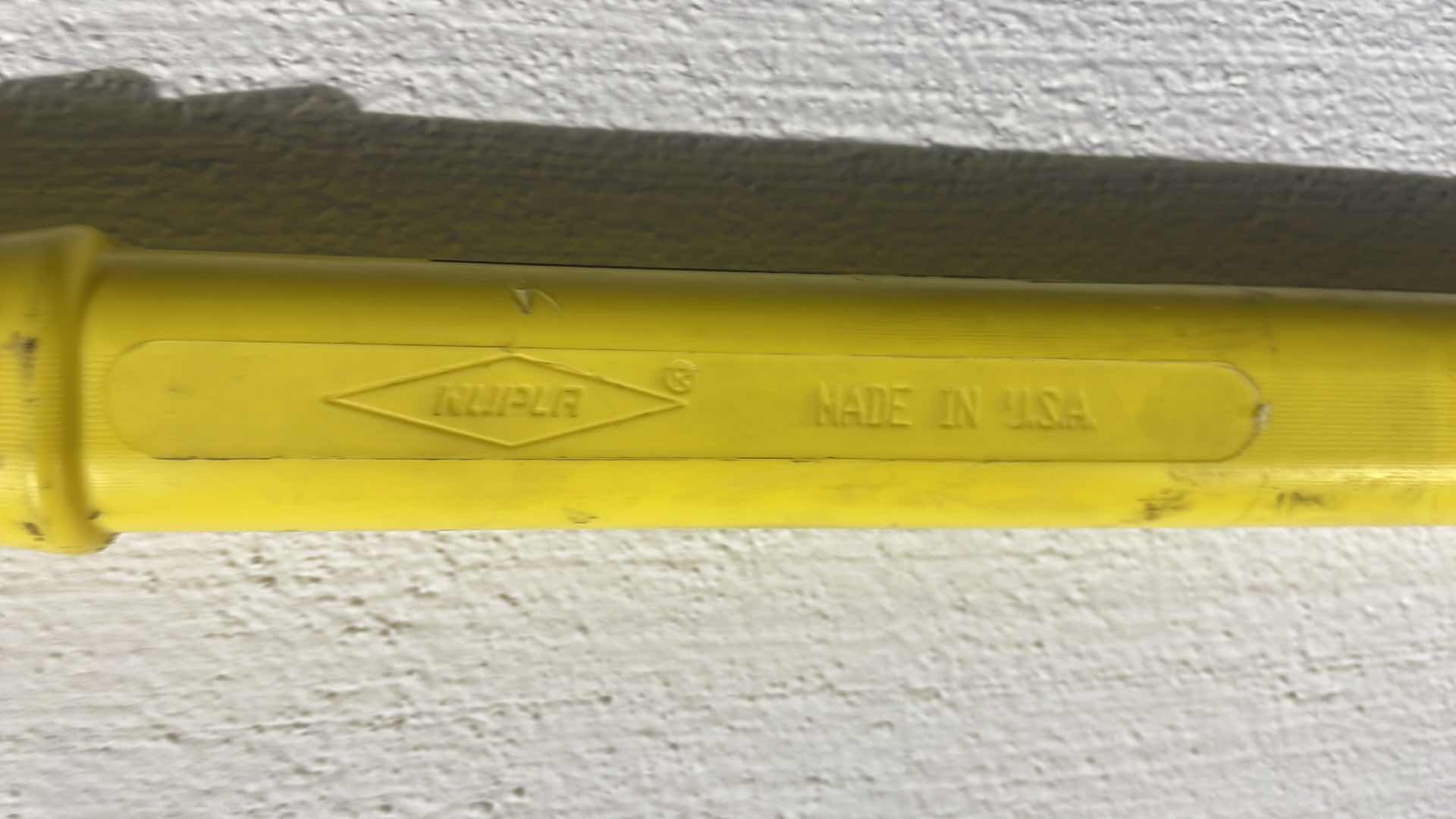 Photo 2 of NUPLA 8LB SLEDGEHAMMER