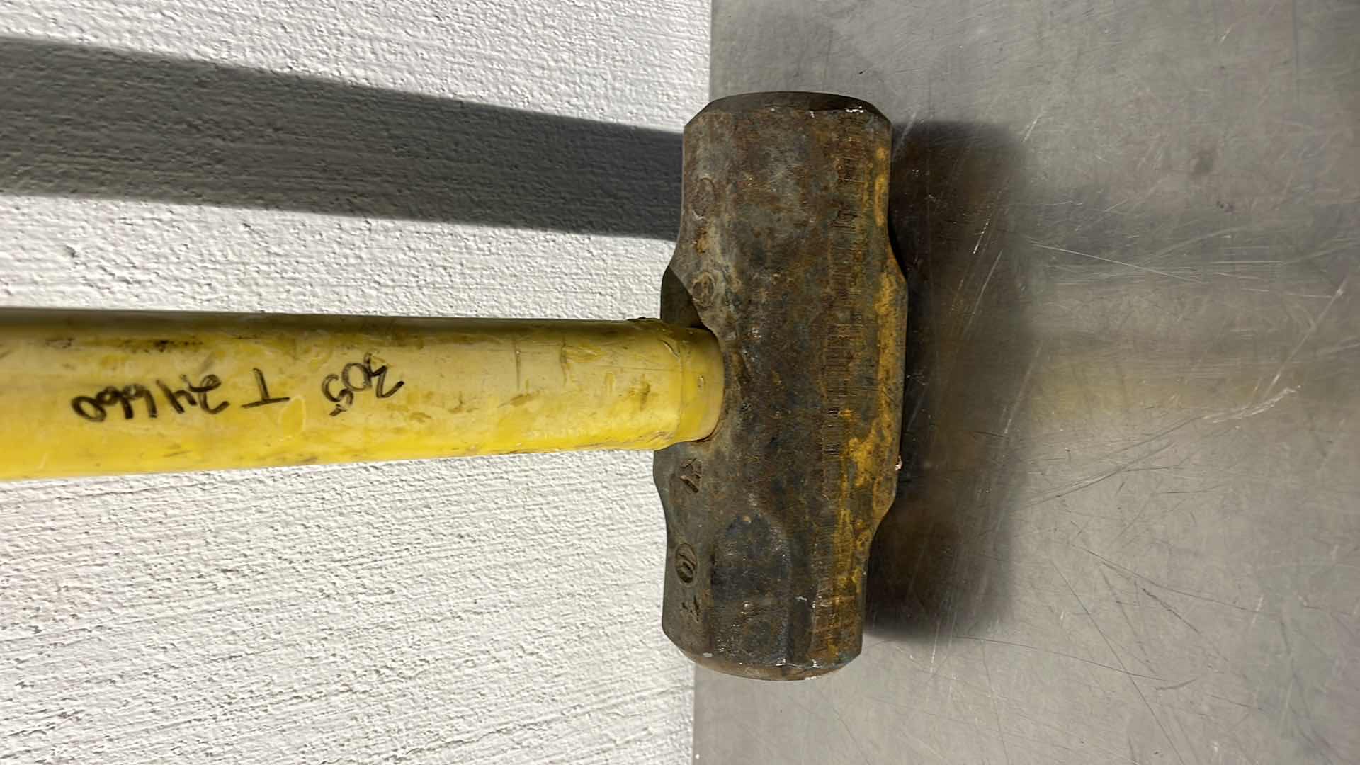 Photo 1 of SLEDGEHAMMER 10LB