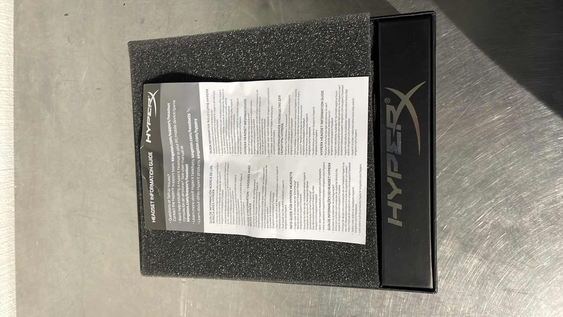 Photo 1 of KINGSTON HYPER X GAMING HEADSET UNKNOWN MISSING PARTS UNABLE TO TEST