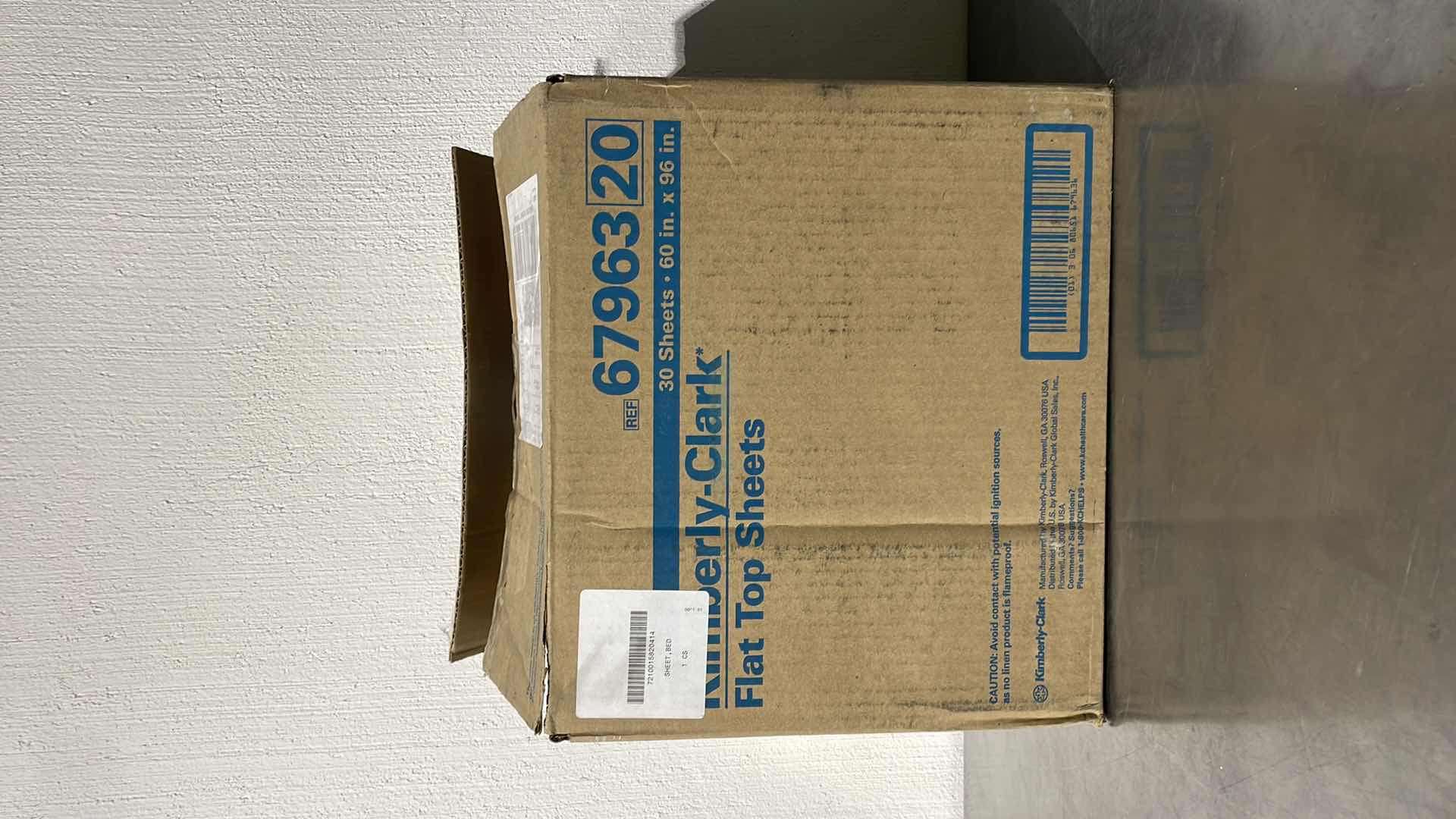 Photo 1 of KIMBERLY-CLARK FLAT SHEET - TOP, BLUE, 60" X 96", BULK, BOX OF 30 - MODEL 67963