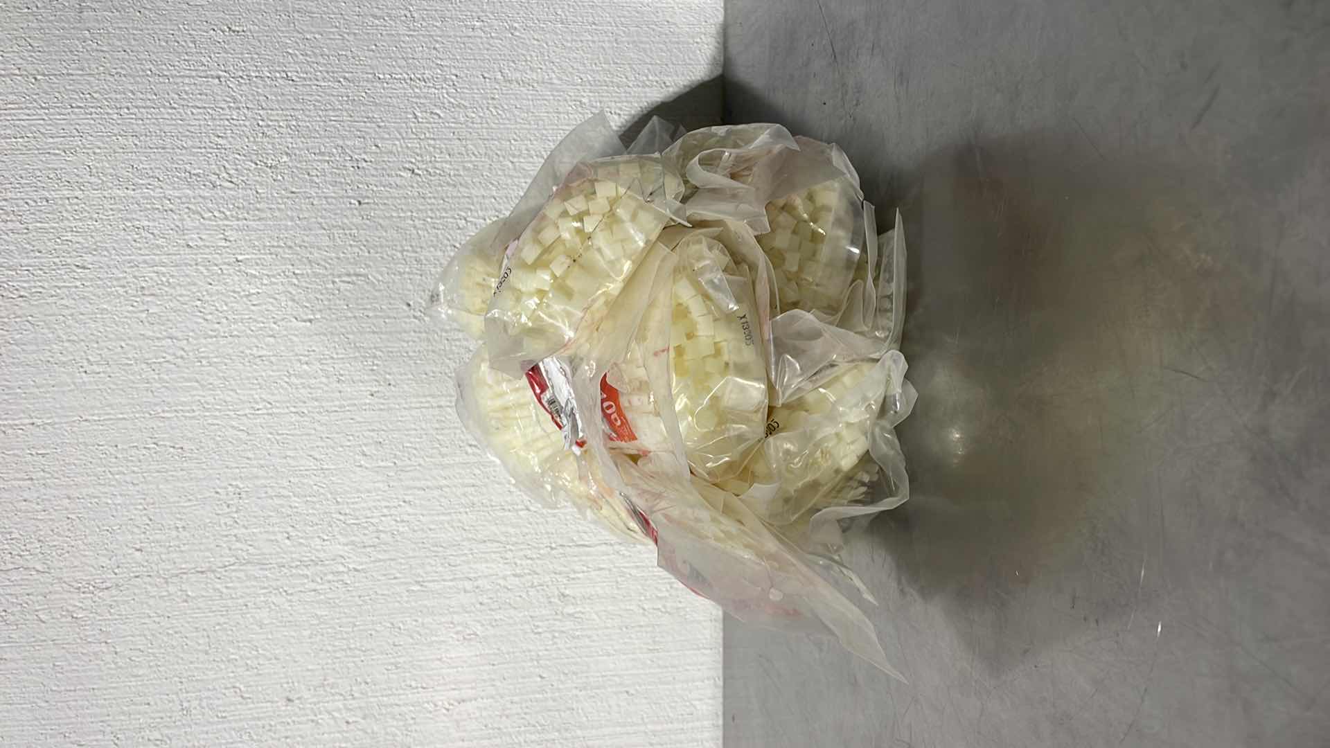 Photo 1 of 8” CABLE TIES (1800)