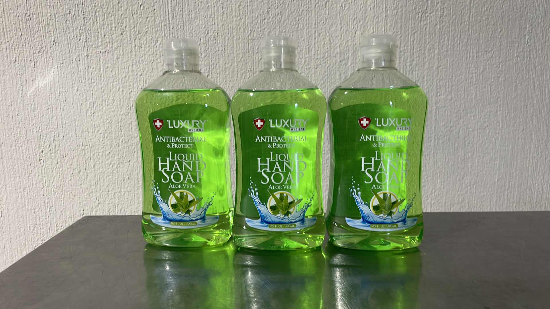 Photo 1 of LUXURY HYGIENE ALOE VERA LIQUID HAND SOAP 3-16.9oz BOTTLES