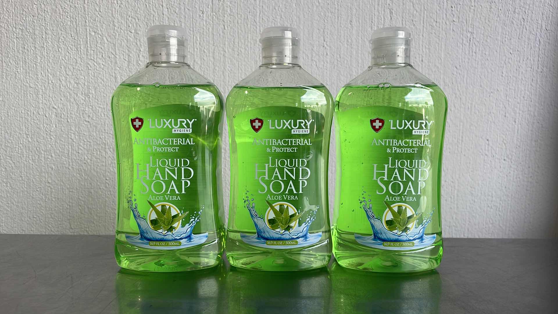 Photo 1 of LUXURY HYGIENE ALOE VERA LIQUID HAND SOAP 3-16.9oz BOTTLES