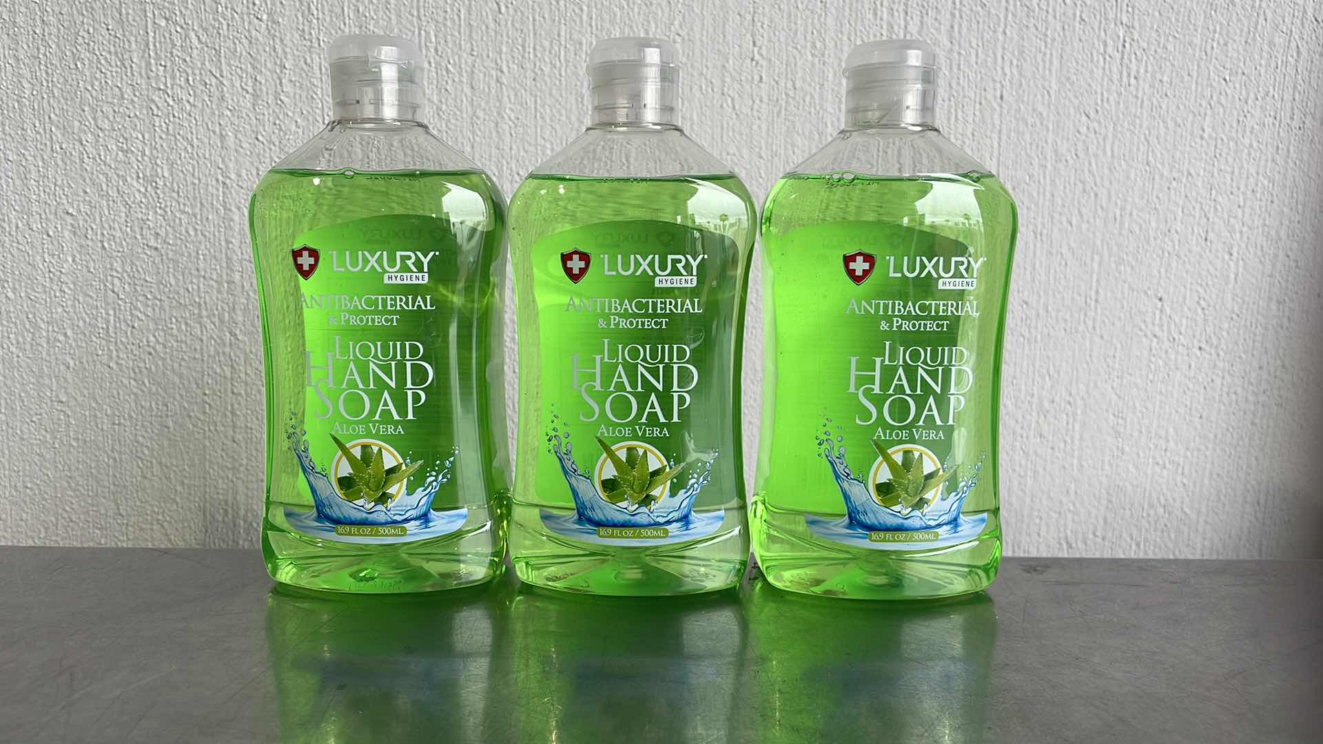 Photo 1 of LUXURY HYGIENE ALOE VERA LIQUID HAND SOAP 3-16.9oz BOTTLES