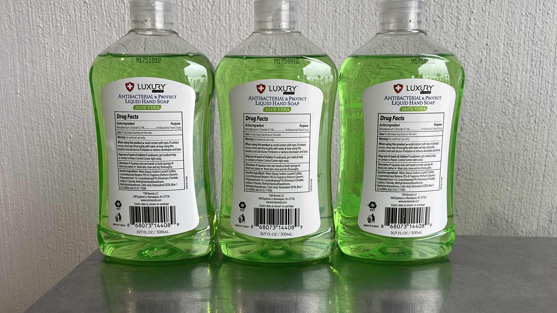 Photo 1 of LUXURY HYGIENE ALOE VERA LIQUID HAND SOAP 3-16.9oz BOTTLES
