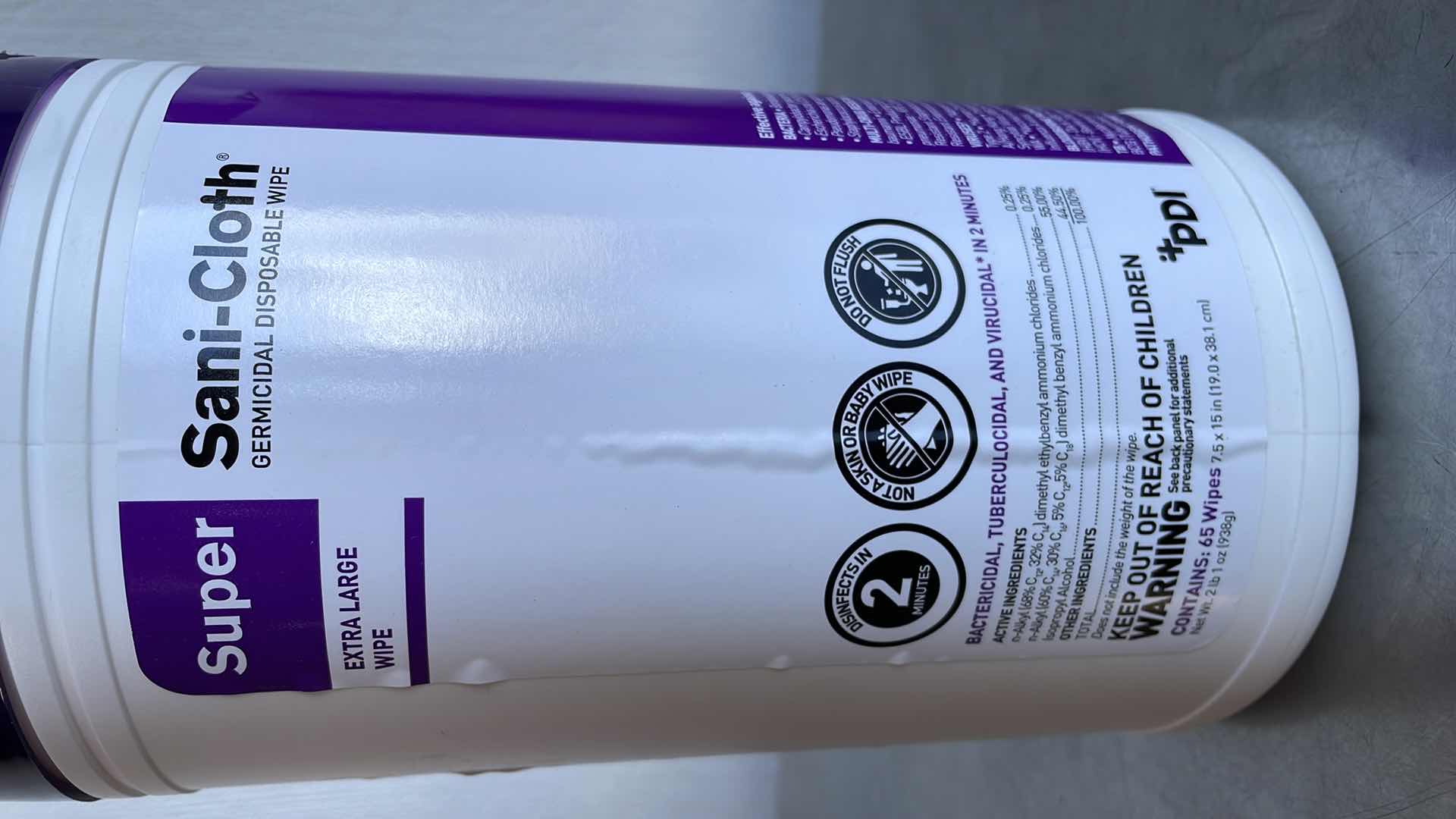 Photo 1 of SUPER SANI-CLOTH GERMICIDAL DISPOSABLE WIPES EXTRA LARGE EXP 9/23