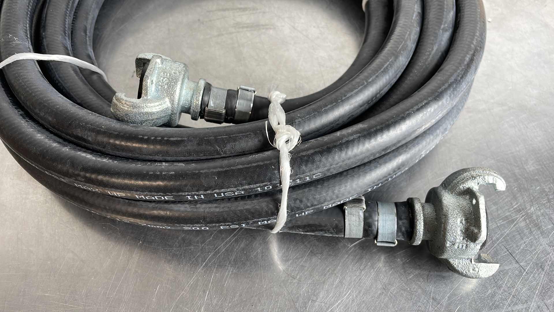 Photo 1 of 1/2” PARKER PNEUMATIC AIR HOSE WITH QUICK CONNECT FITTINGS 150PSI 25FT