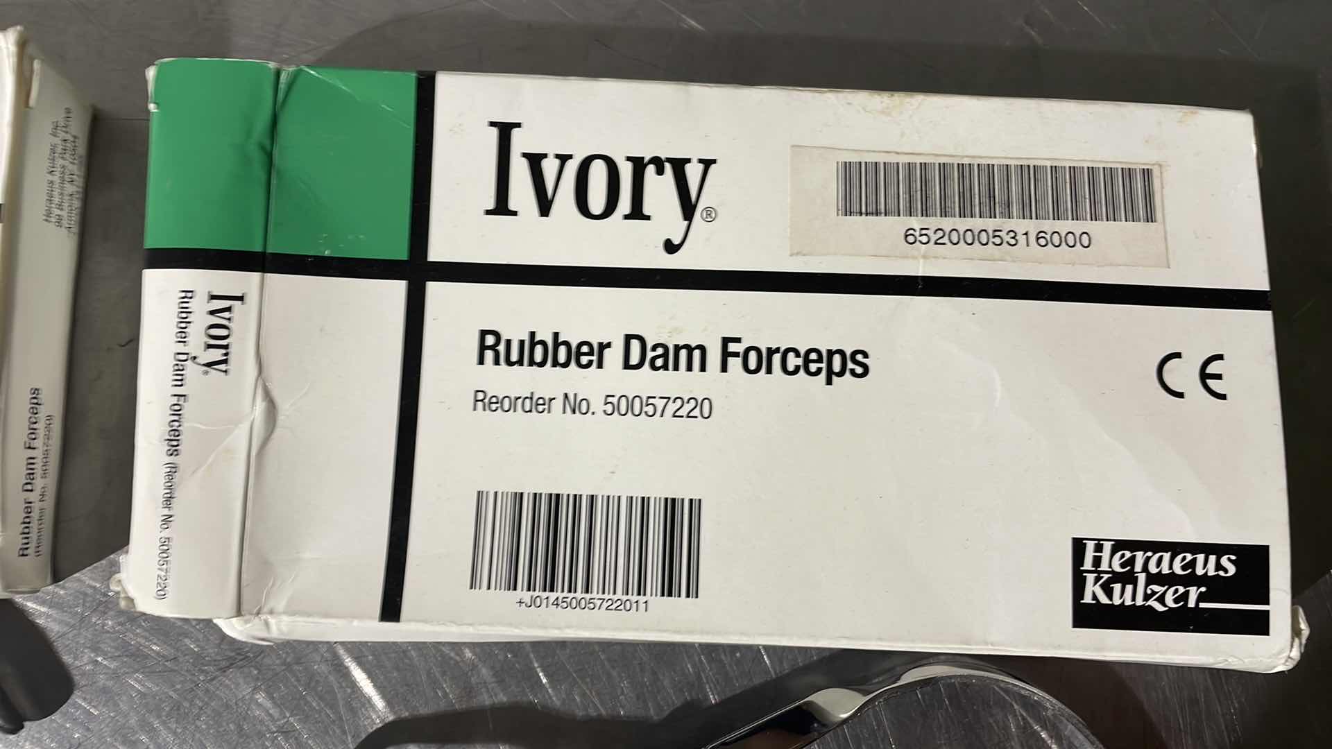 Photo 1 of RUBBER DAM FORCEPS (2)