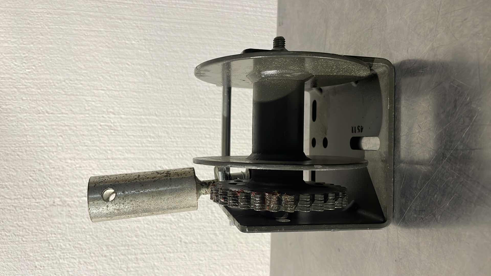 Photo 1 of DUTTON-LAWSON WG1500 WORM GEAR WINCH