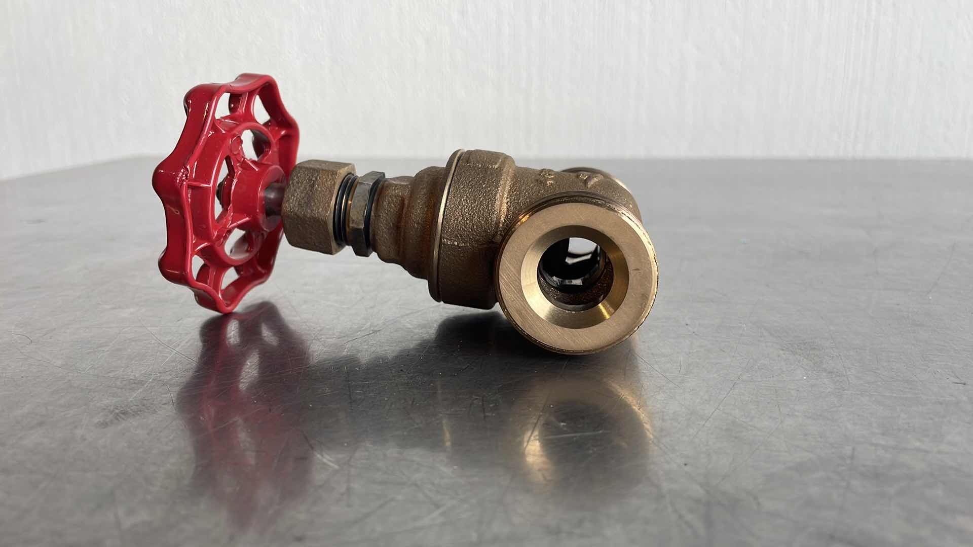 Photo 1 of BRASS GATE VALVE