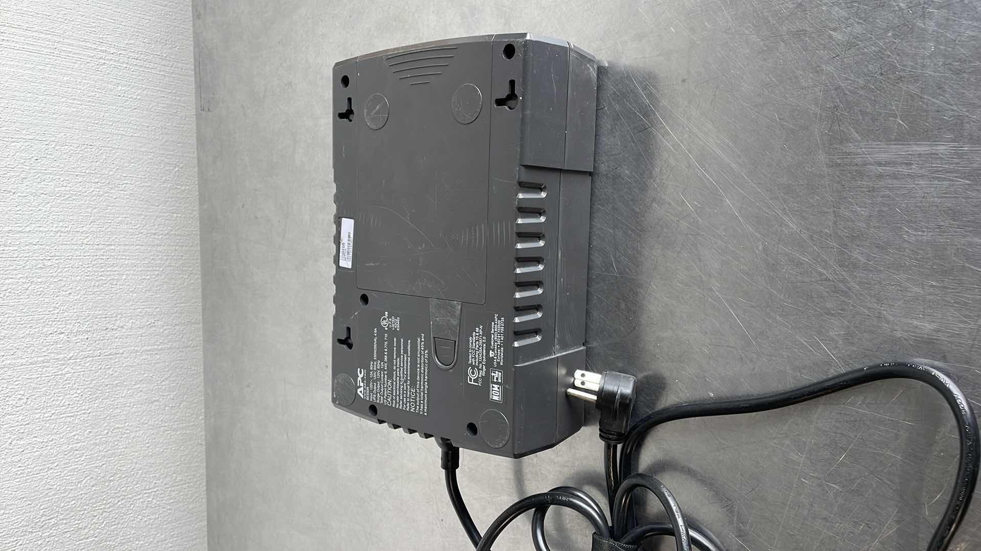 Photo 1 of APC BACK UPS ES 550 UNINTERRUPTED POWER SUPPLY