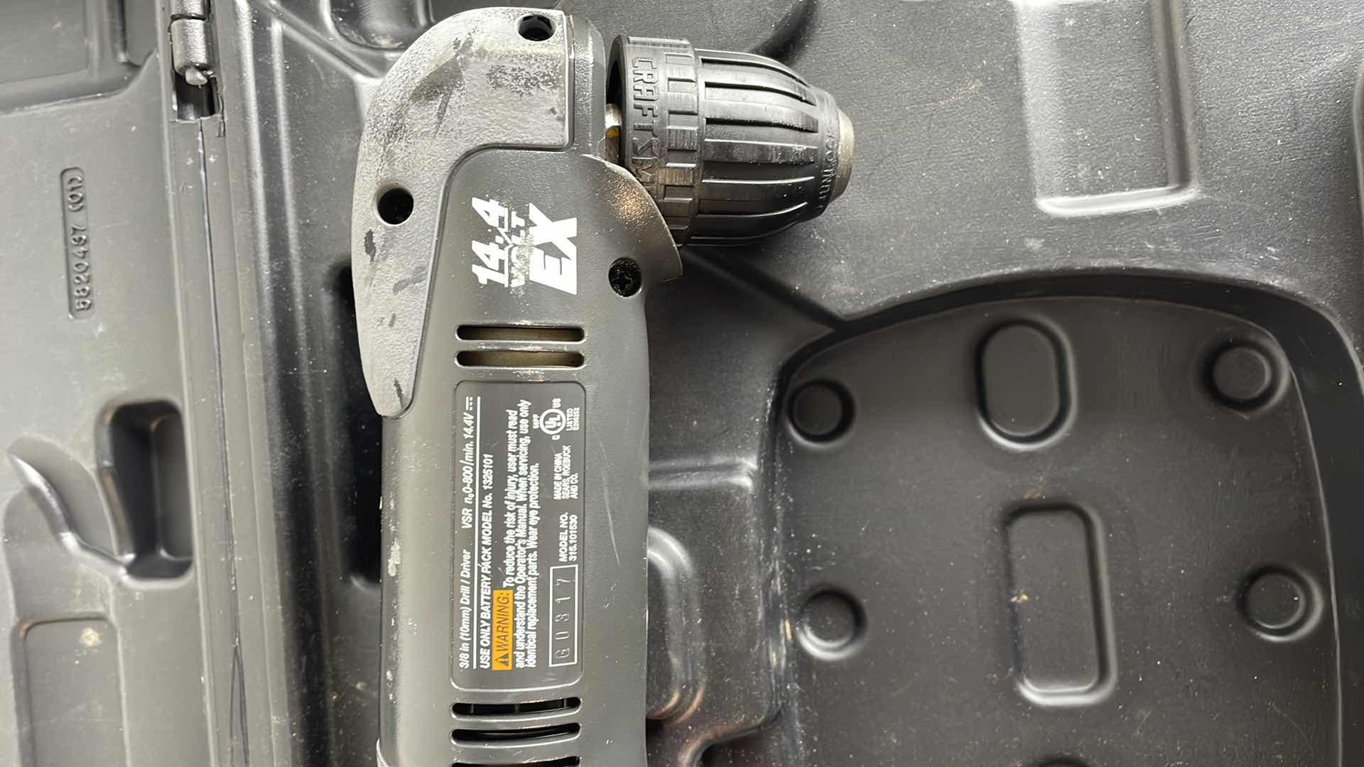 Photo 2 of CRAFTSMAN 14.4v RIGHT ANGLE DRILL NO BATTERY TESTED WORKING