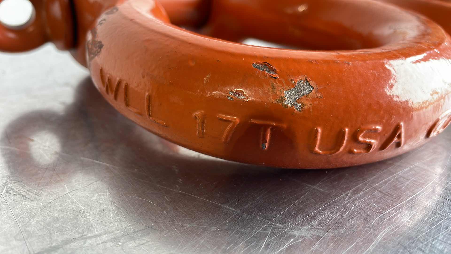 Photo 1 of CM 1-3/8” SHACKLES 17T USA