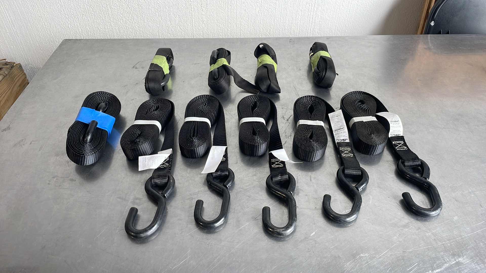 Photo 1 of COMMERCIAL STRAPS (10) 833LBS