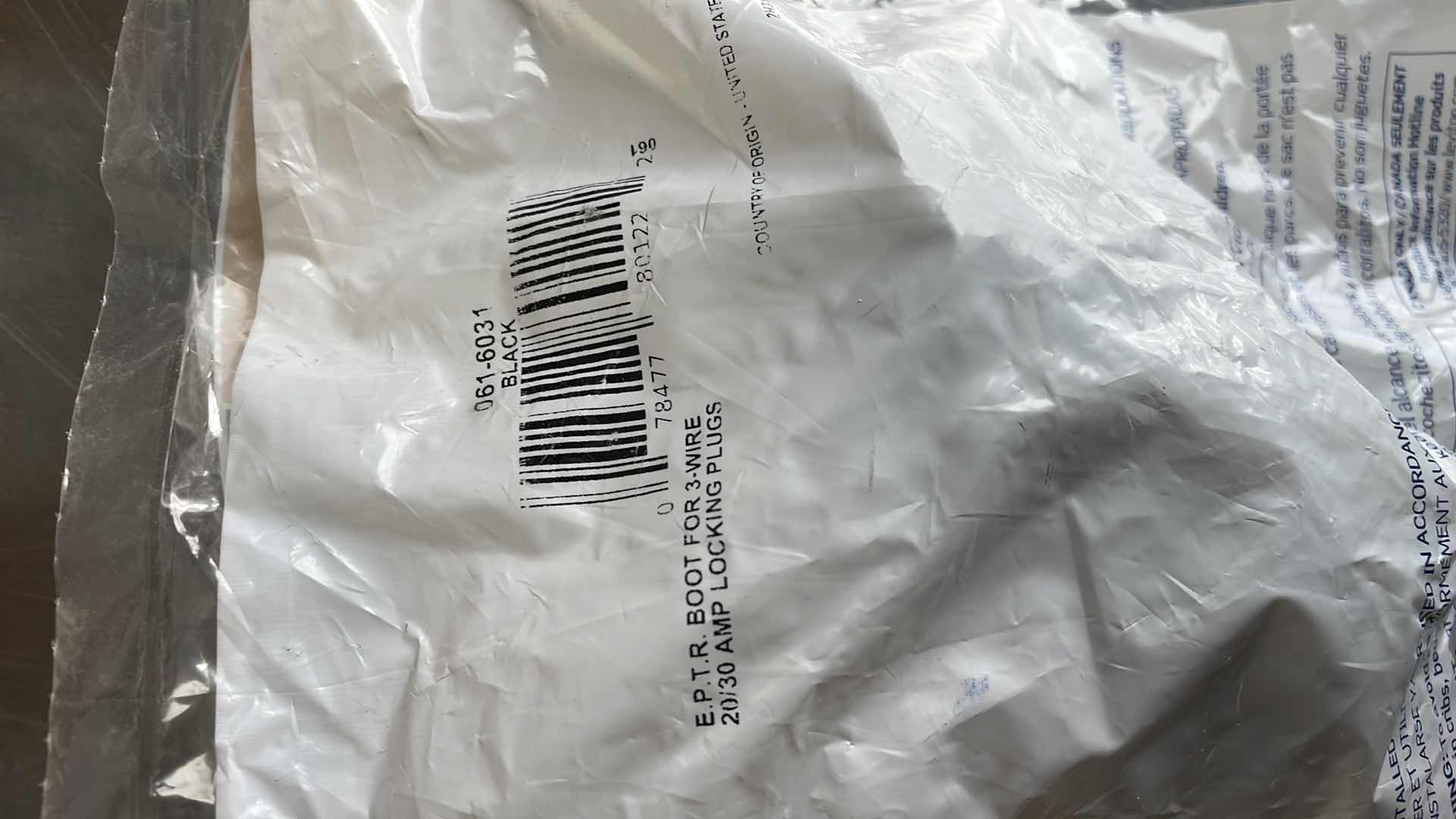 Photo 1 of Leviton 6033 Weather Resistant Plug Boot 20 Amp & 30 Amp (10)