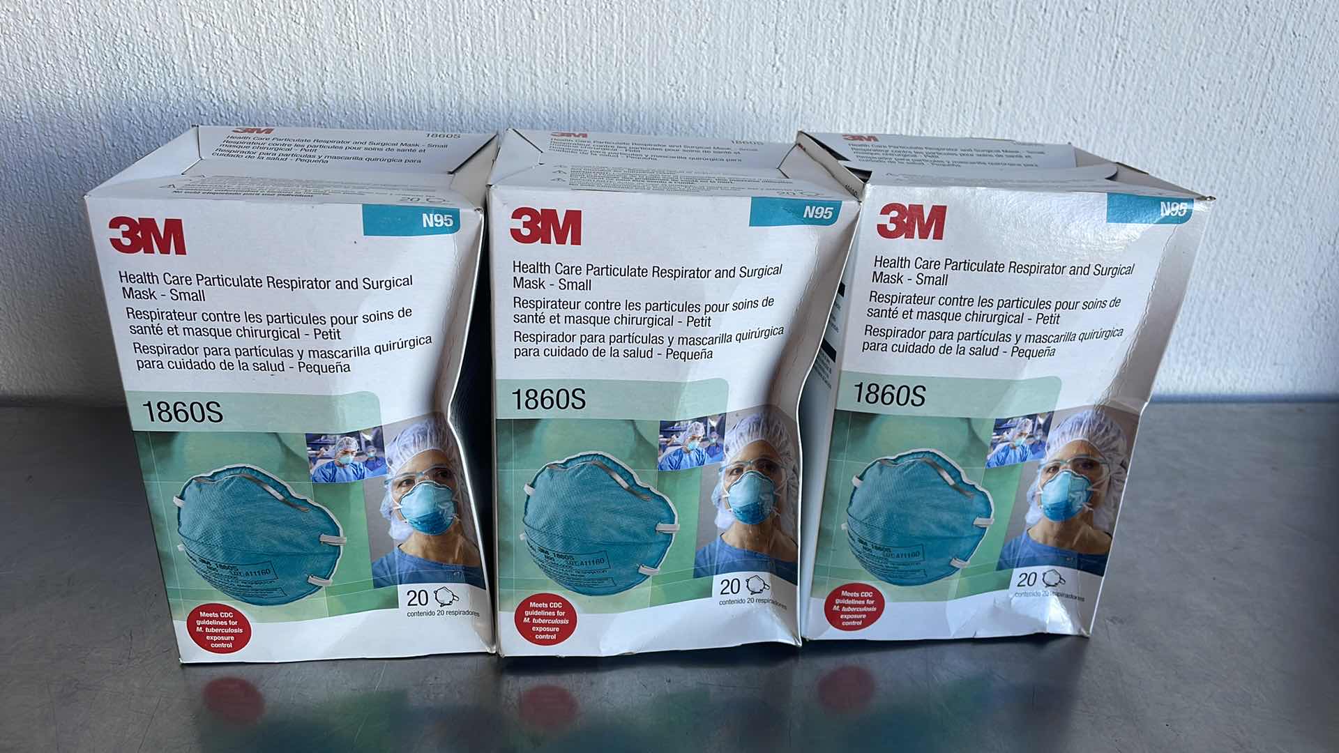 Photo 1 of 3M HEALTH CARE PARTICULATE RESPIRATOR AND SURGICAL MASK - SMALL 1860S (60)