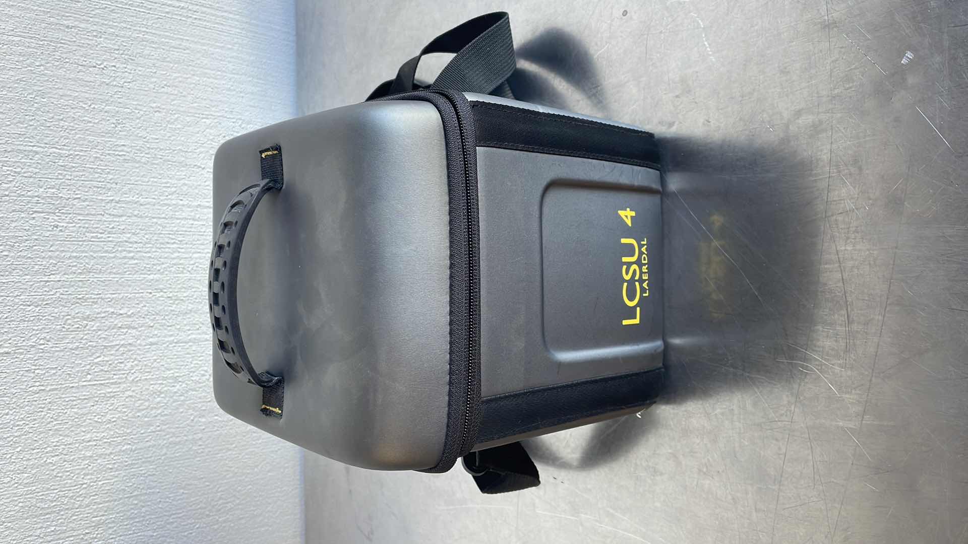 Photo 5 of LAERDAL COMPACT SUCTION UNIT 4, LCSU 4