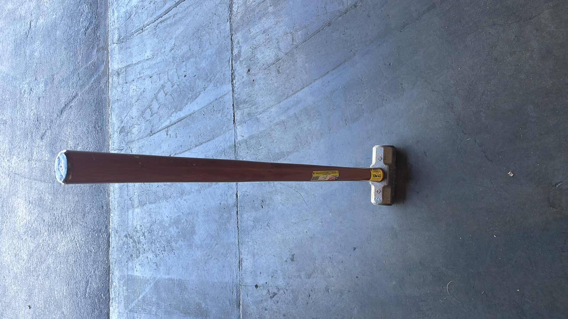 Photo 4 of 8LBS SLEDGE HAMMER COUNCILTOOL