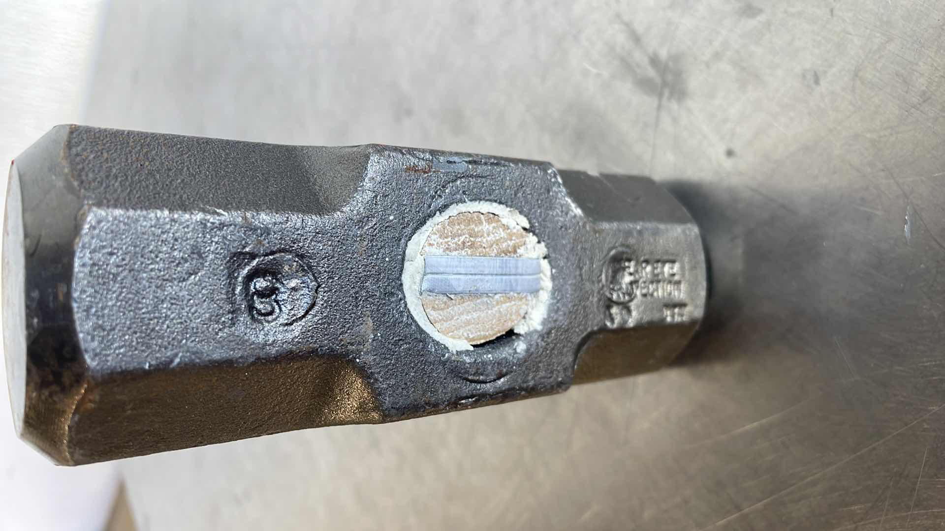 Photo 1 of 8LBS SLEDGE HAMMER COUNCILTOOL