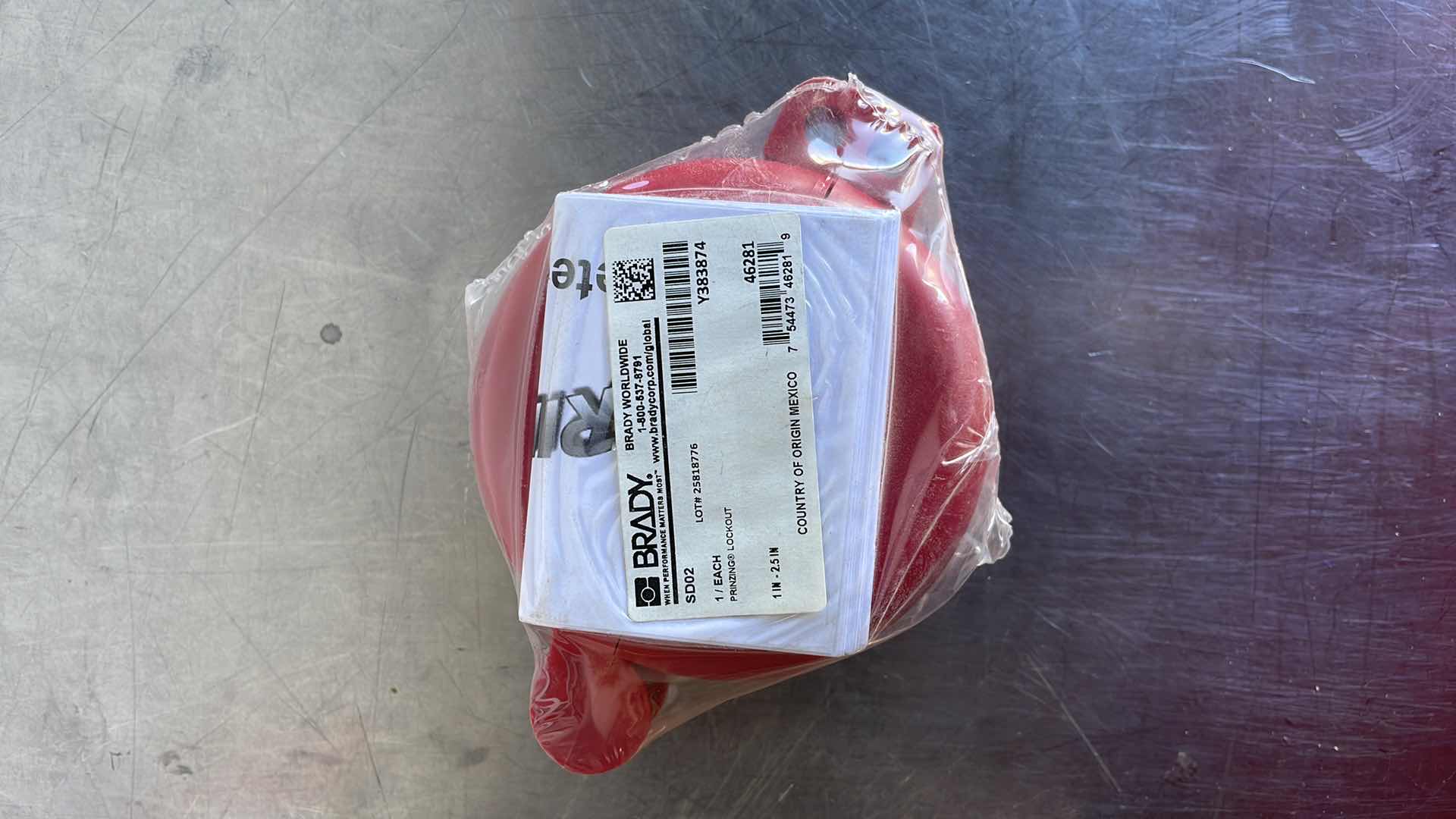 Photo 2 of BRADY PRINZING LOCKS 1”-2-1/2” (12)