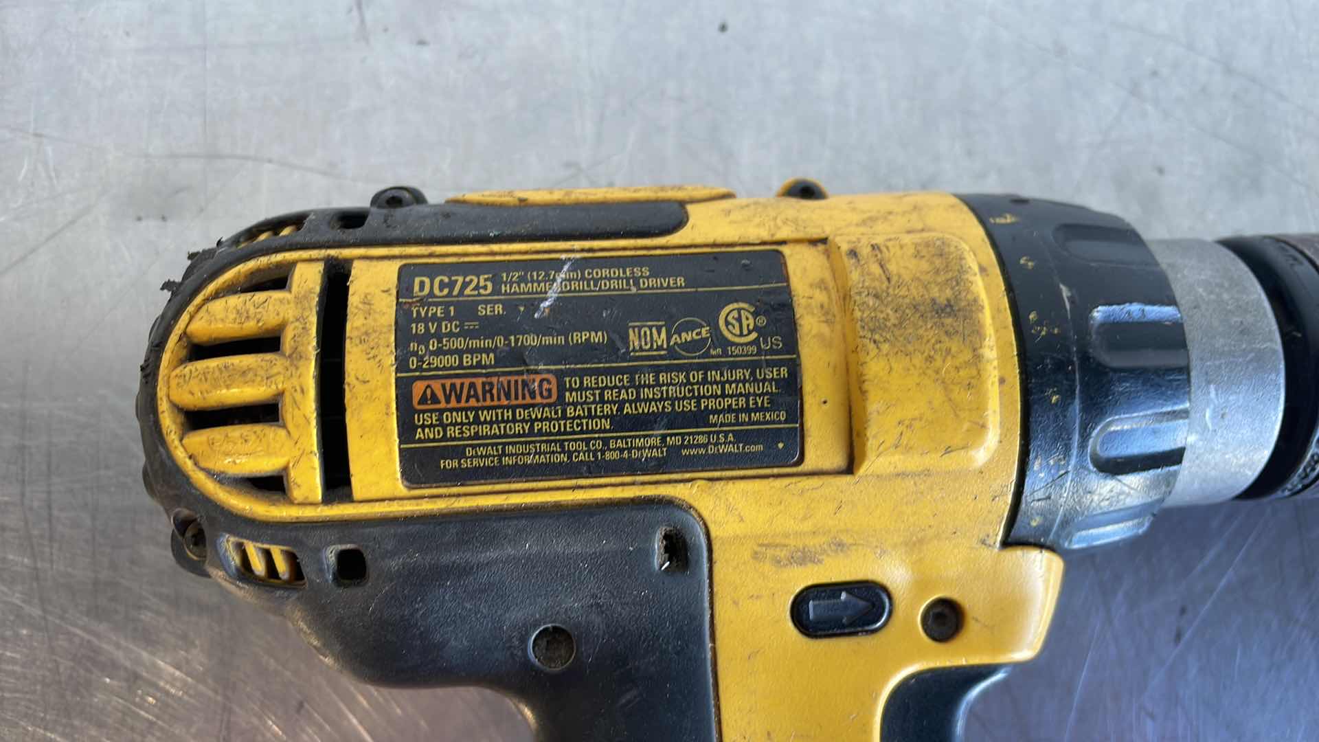 Photo 1 of DEWALT 18v CORDLESS DRILL DC725 & DCD950 CORDLESS DRILL/HAMMERDRILL NO BATTERIES TESTED WORKING