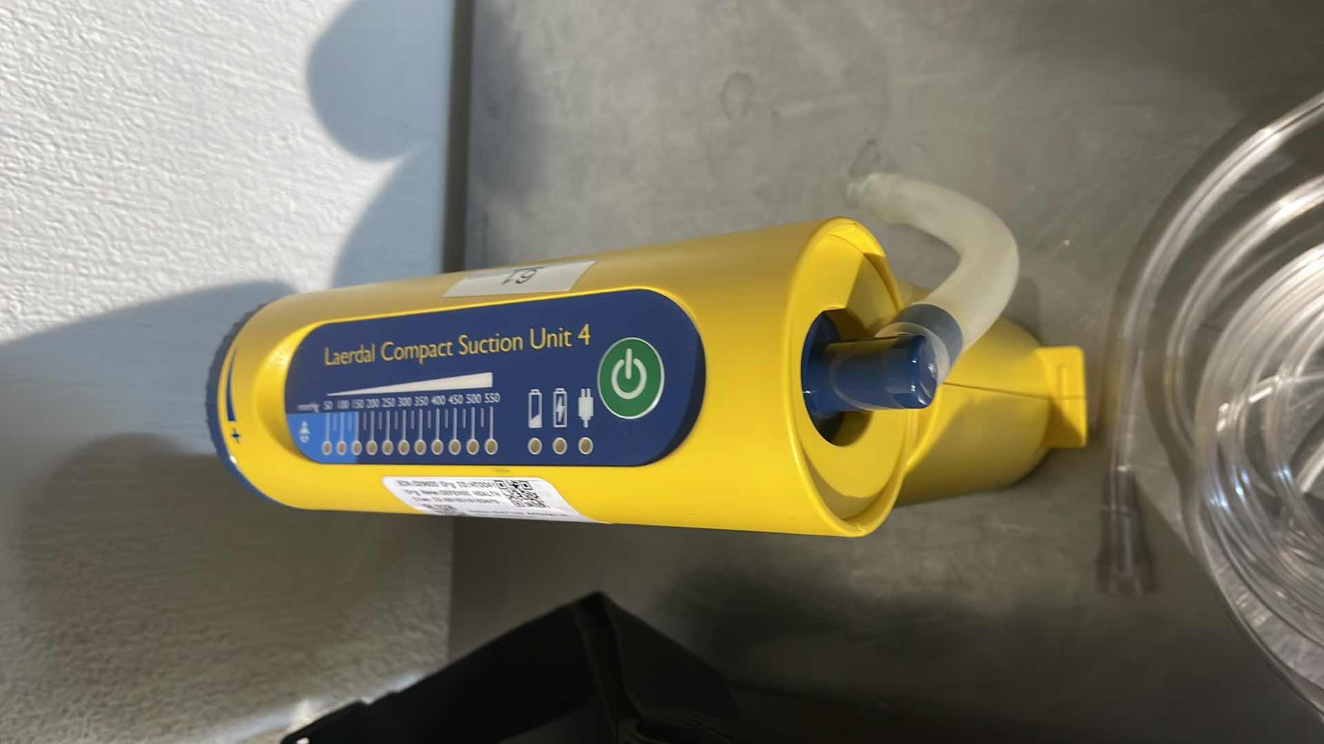 Photo 1 of LCSU 4 COMPACT SUCTION UNIT WITH CASE