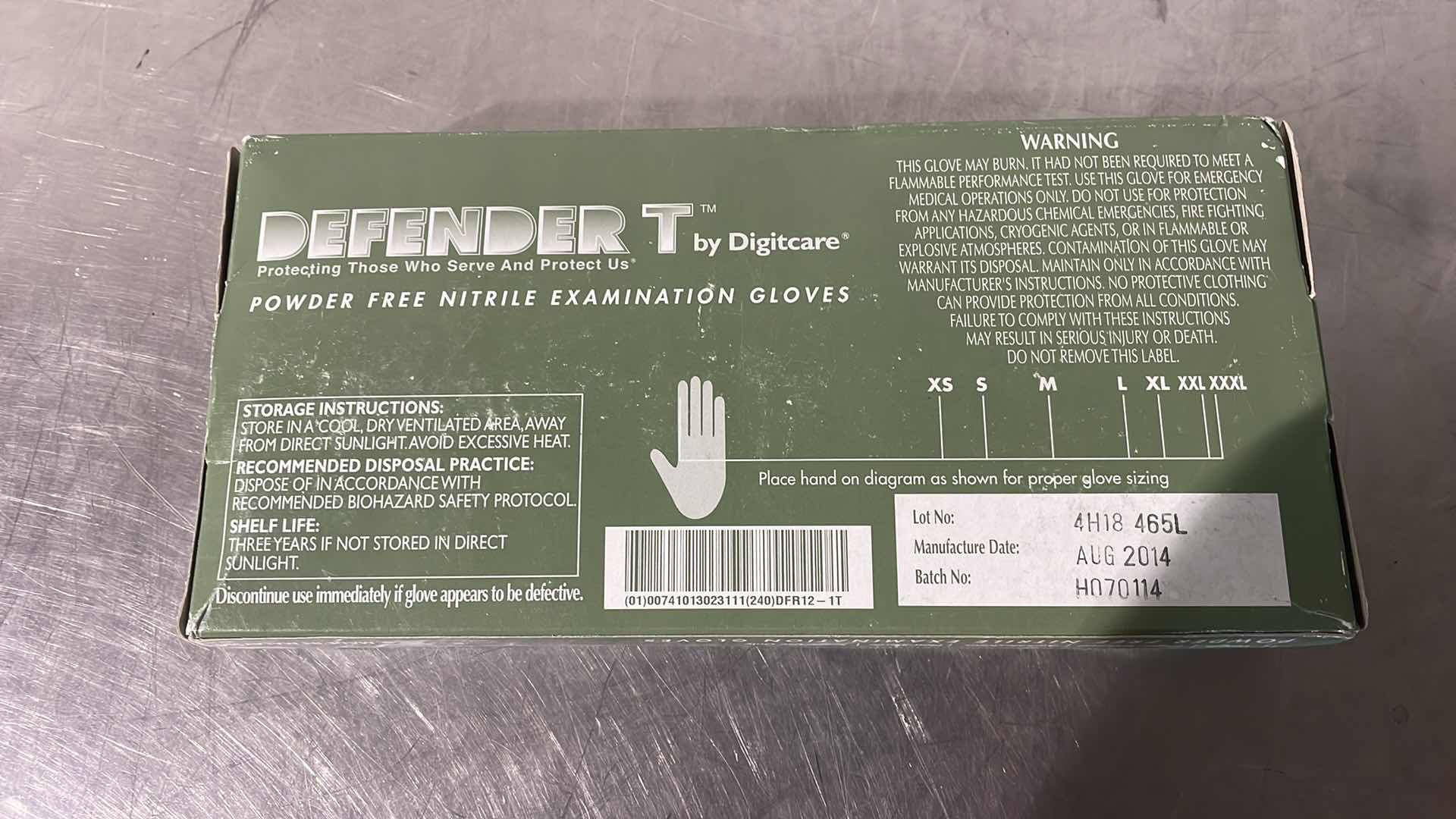 Photo 1 of DEFENDER T NITRILE EXAMINATION GLOVES SMALL