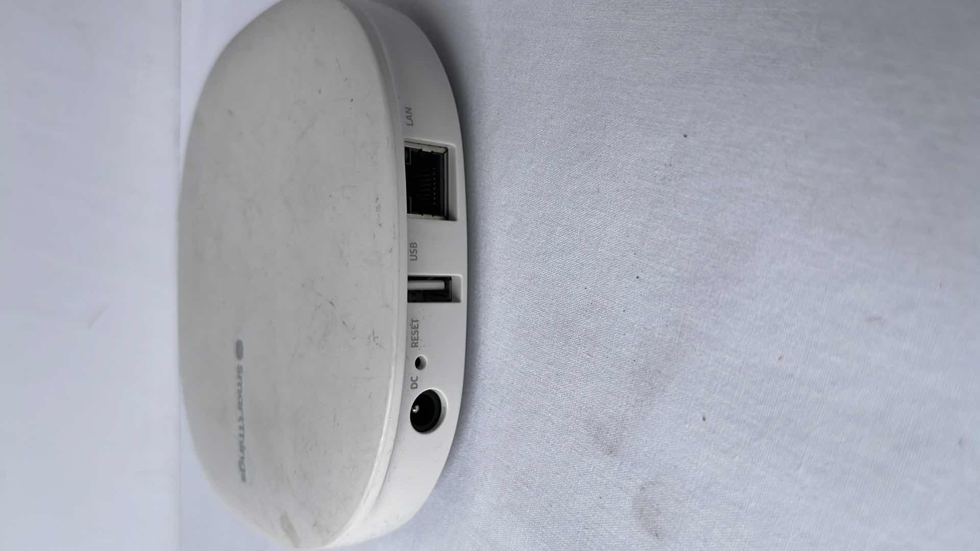 Photo 1 of SAMSUNG SMART THINGS V3 HUB 3RD GENERATION, WHITE (IM6001-VP301)