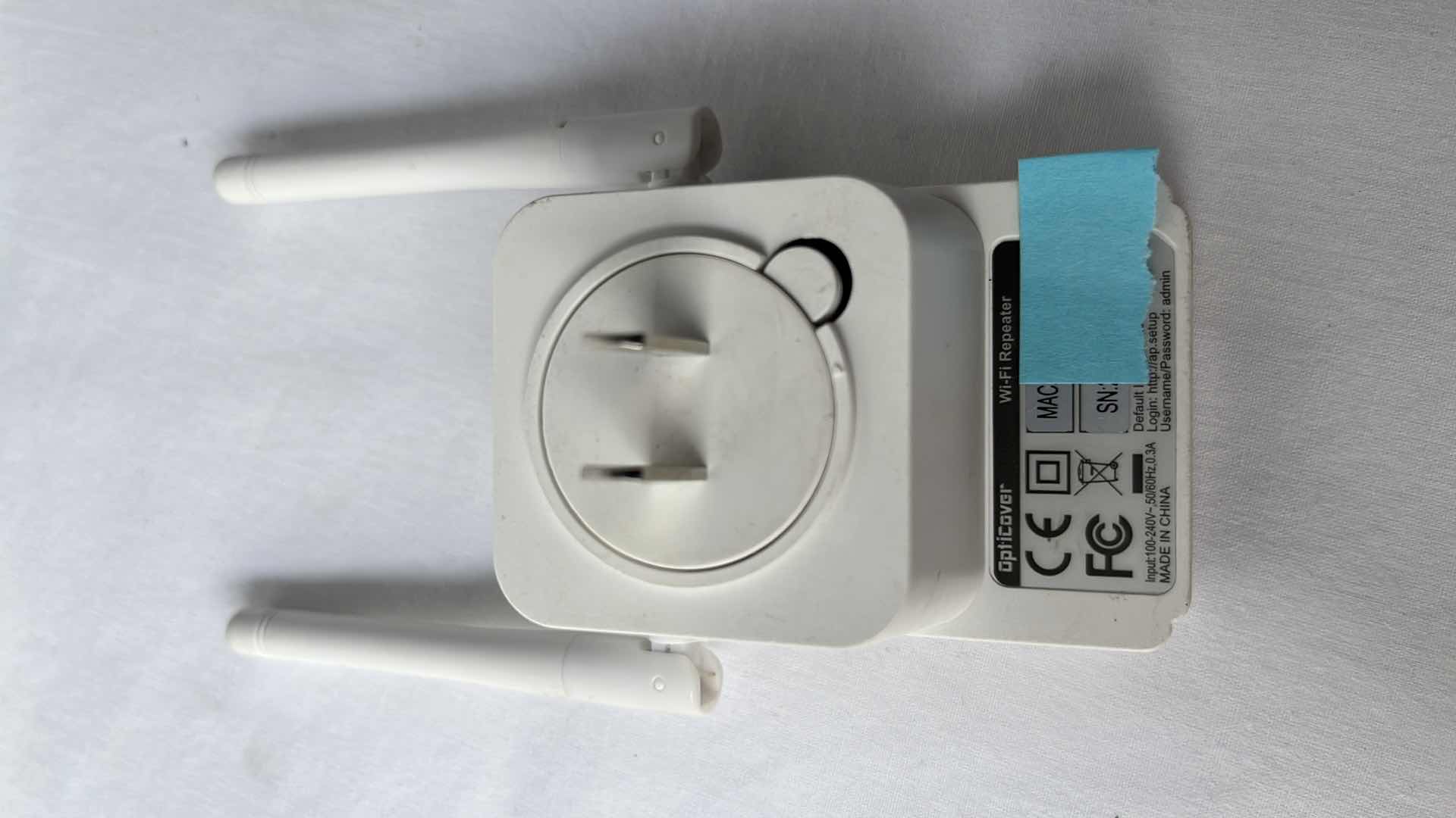 Photo 1 of 2- OPTICOVER N300 WIFI RANGE EXTENDER, REPEATER & ROUTER W TWO EXTERNAL ANTENNAS