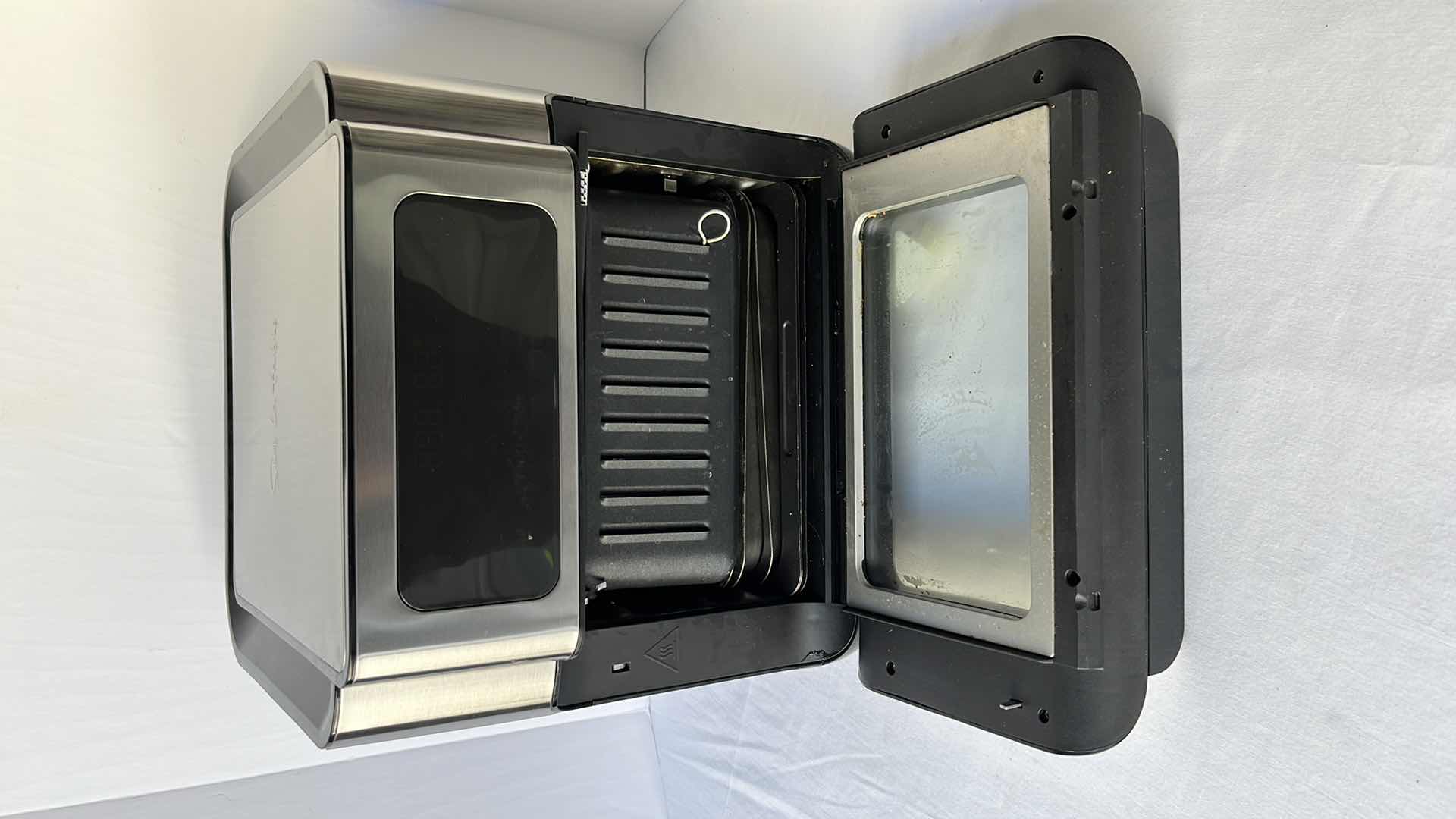 Photo 1 of SUR LA TABLE AIR FRYER (MODEL SLT-1818)