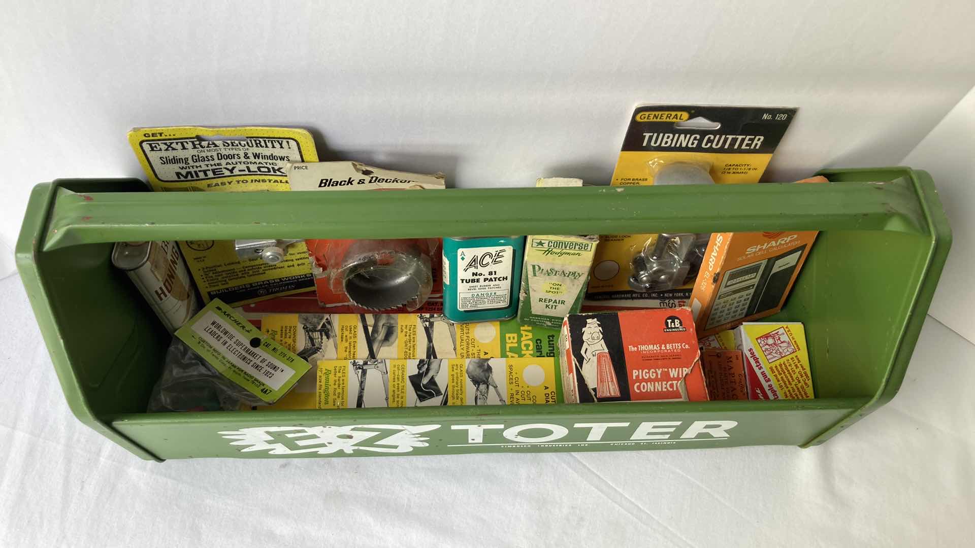 Photo 1 of VINTAGE EZ TOTER TOOL BOX W CONTENTS INCLUDED