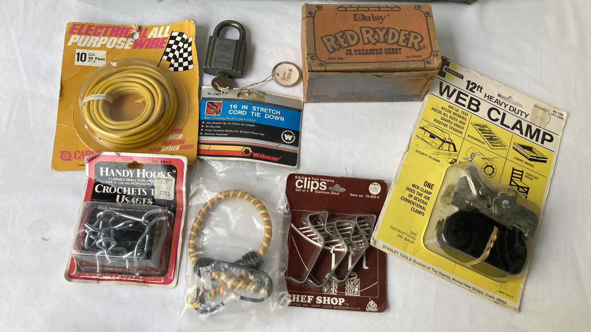 Photo 1 of VINTAGE EZ TOTER TOOL BOX W CONTENTS INCLUDED