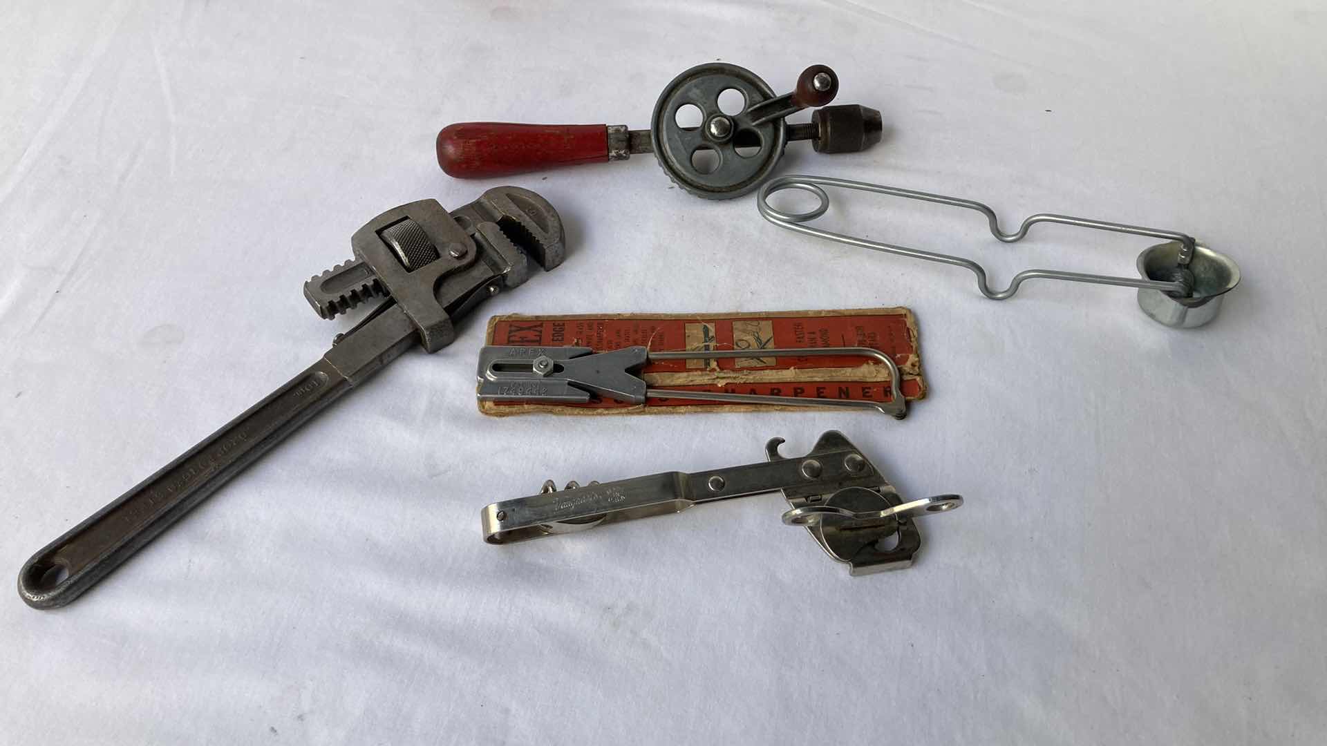 Photo 3 of VINTAGE TOOLS (9)