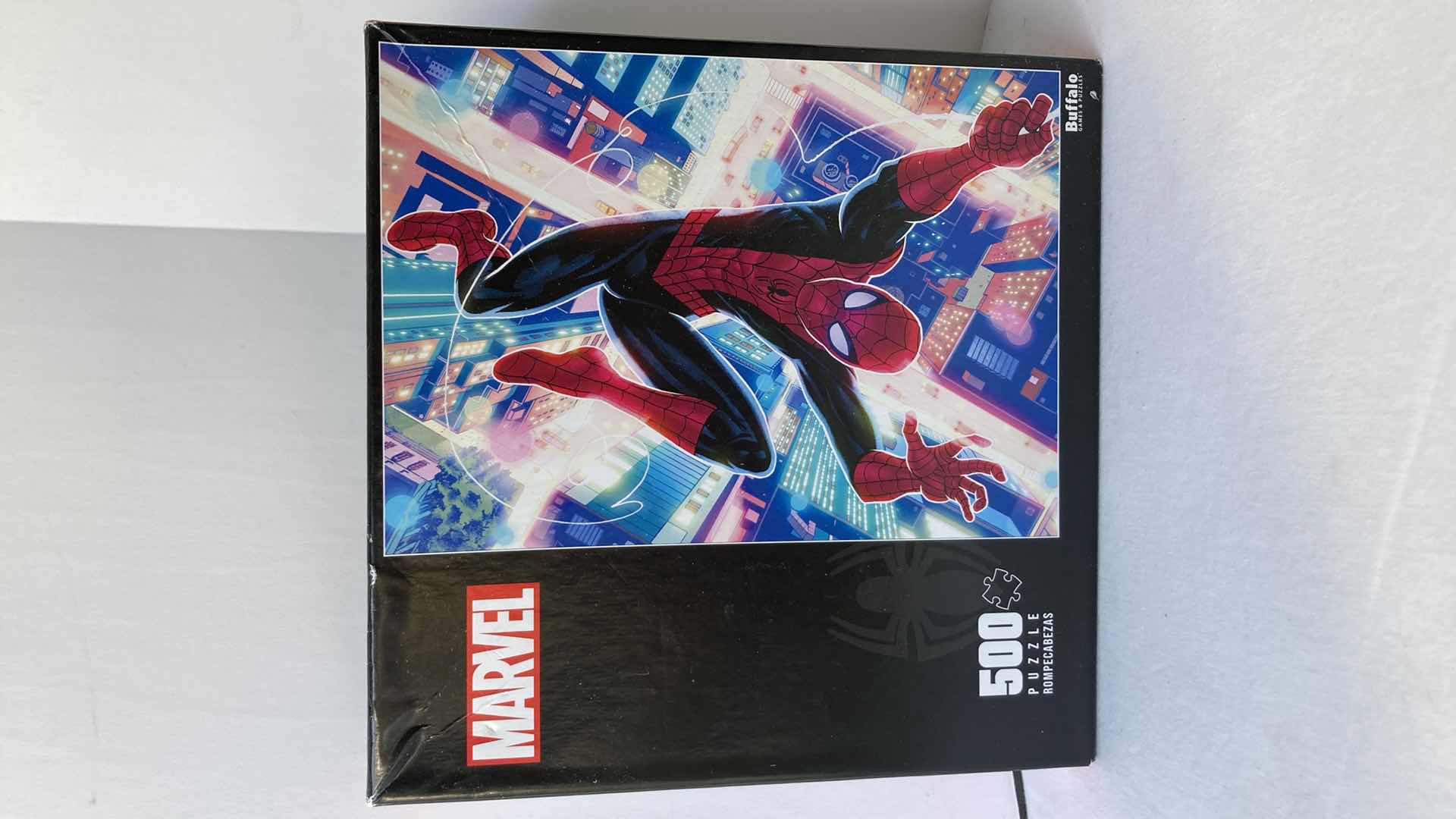 Photo 3 of LEGO CREATOR YELLOW FIAT 500 F MODEL & MARVEL SPIDER-MAN 500PC PUZZLE