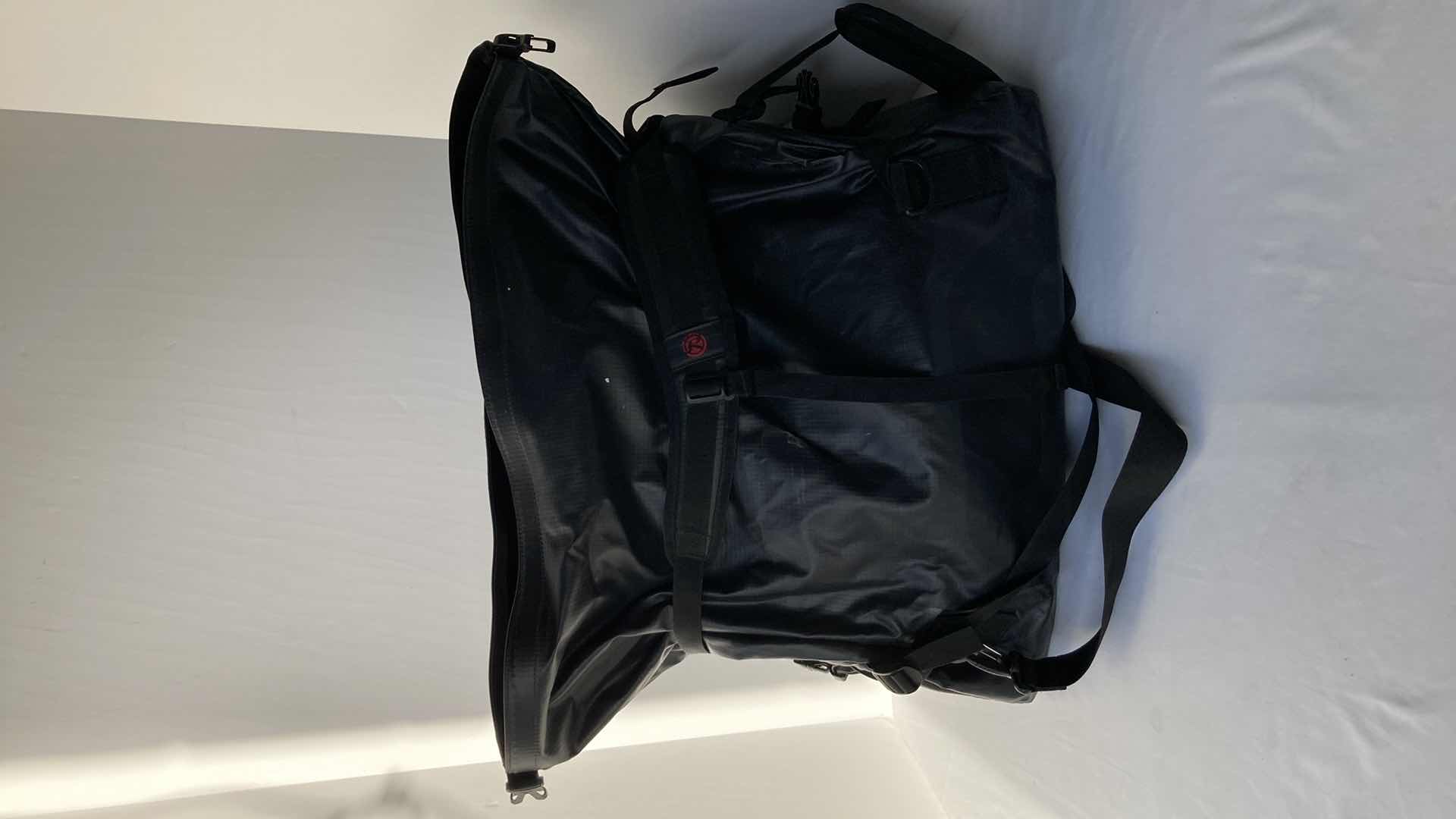 Photo 3 of OAKLEY BLACK NYLON BAG 21” X 12” H19”