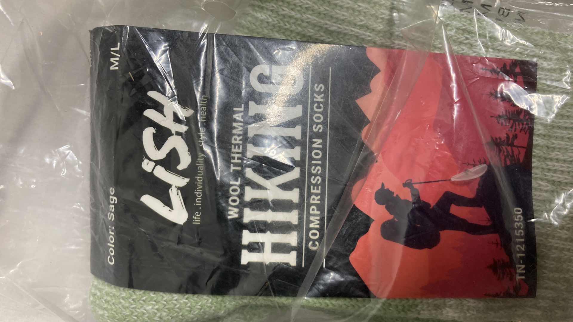 Photo 1 of NEW LISH SAGE WOOL THERMAL HIKING COMPRESSION SOCKS SIZE M/L (2)