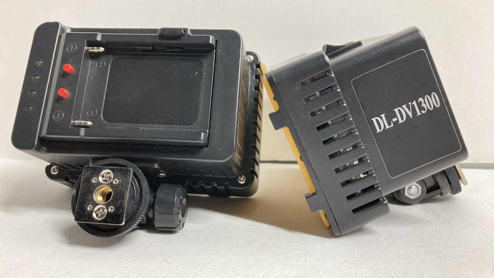 Photo 1 of LED HIGH POWER VIDEO LIGHT KIT MODEL DV-DV1300