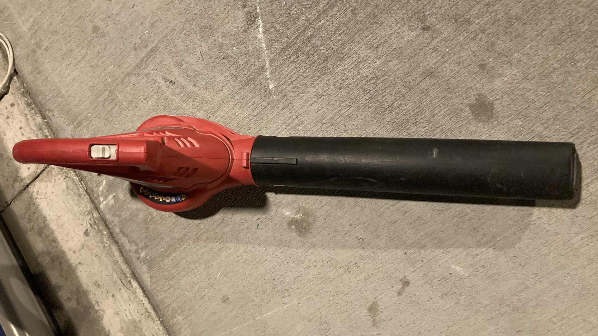 Photo 1 of HOME 2 SPEED ELECTRIC BLOWER MODEL UT421008