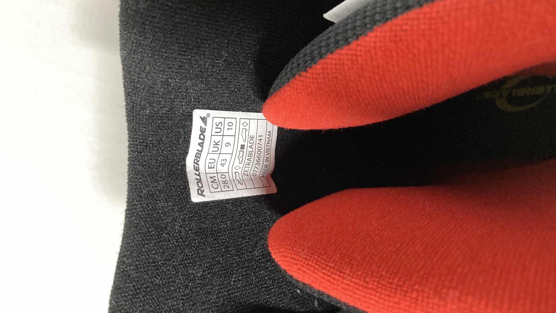 Photo 1 of ZETRA BLADE BLACK & RED ROLLERBLADES SIZE 10