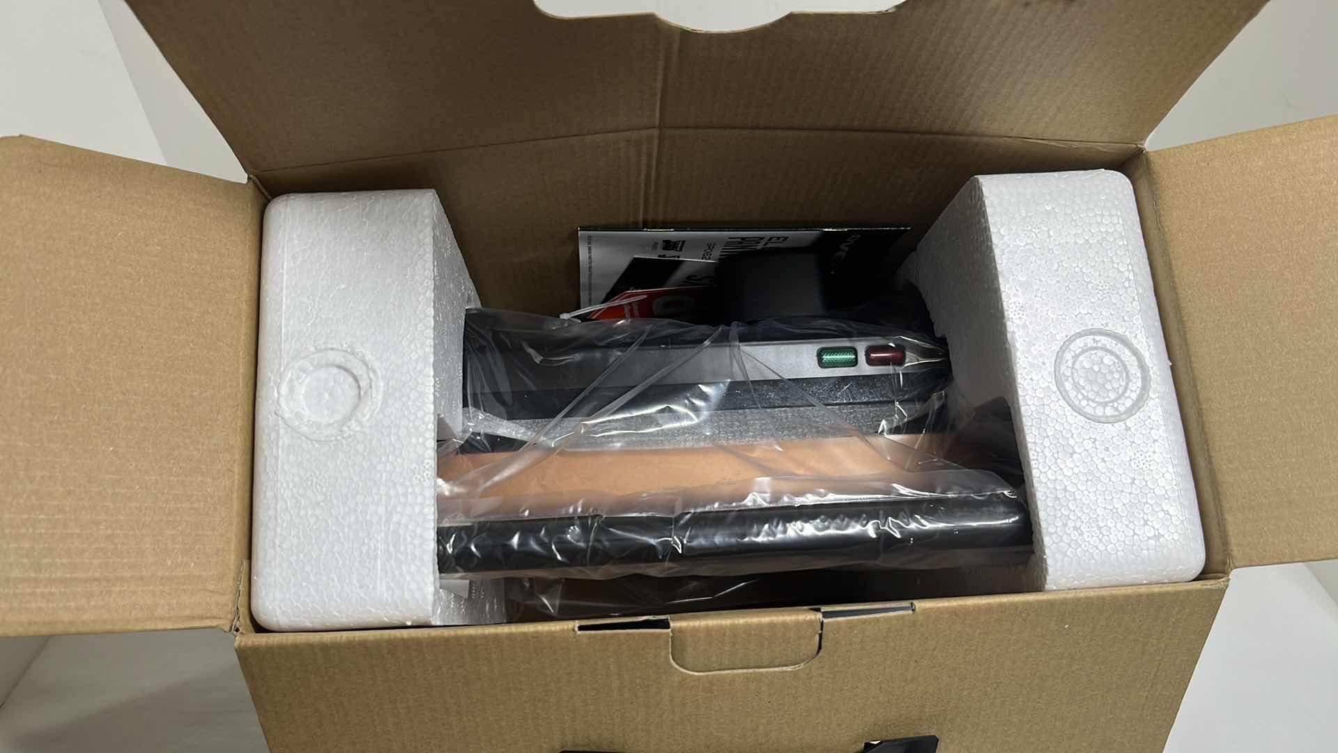 Photo 5 of NEW OVENTE ELECTRIC PANINI GRILL MODEL GP0620C0