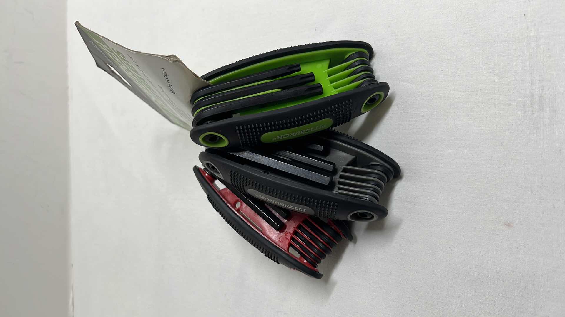 Photo 1 of PITTSBURGH 3 PC HANDY HEX KEYS ITEM 60822 & FIX IT LASER SERIES LASER LEVEL 8 FT MEASURING TAPE