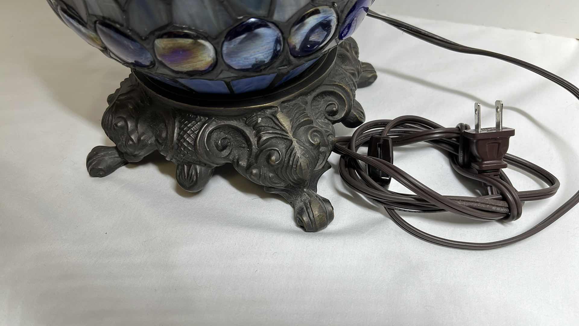 Photo 1 of TIFFANY STYLE BLUE JEWELED LEADED GLASS DRAGONFLY 25” LAMP