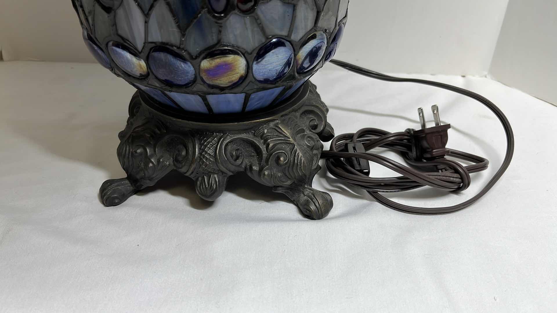 Photo 1 of TIFFANY STYLE BLUE JEWELED LEADED GLASS DRAGONFLY 25” LAMP