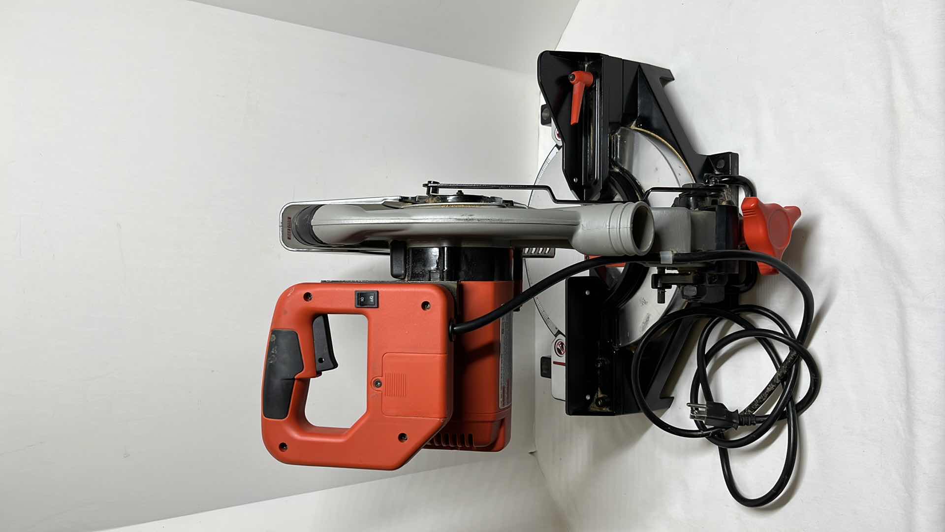 Photo 2 of BLACK & DECKER FIRESTORM MITER SAW MODEL FS100L