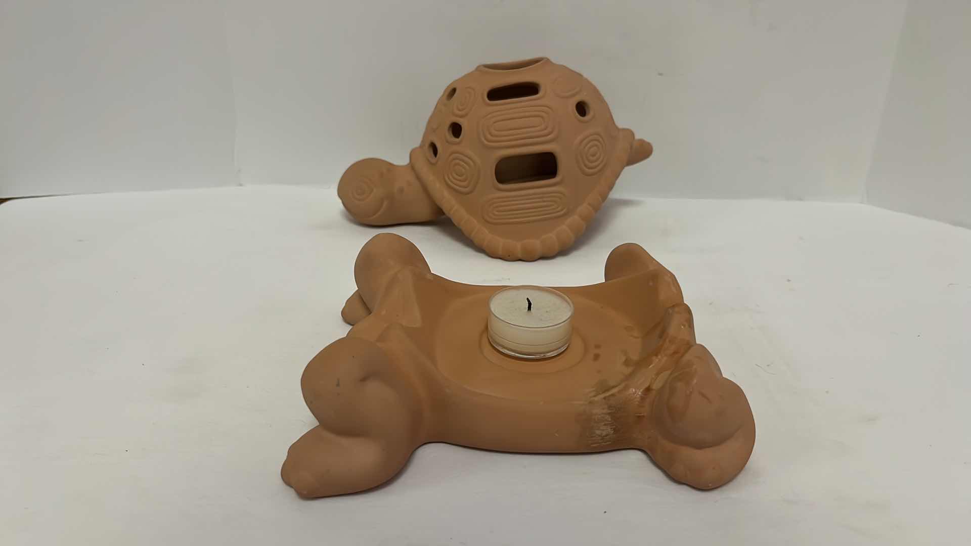 Photo 1 of PARTYLITE TERRACOTTA LARGE TORTOISE TEA LIGHT CANDLE HOLDER  6.5” X 9” H5.25”