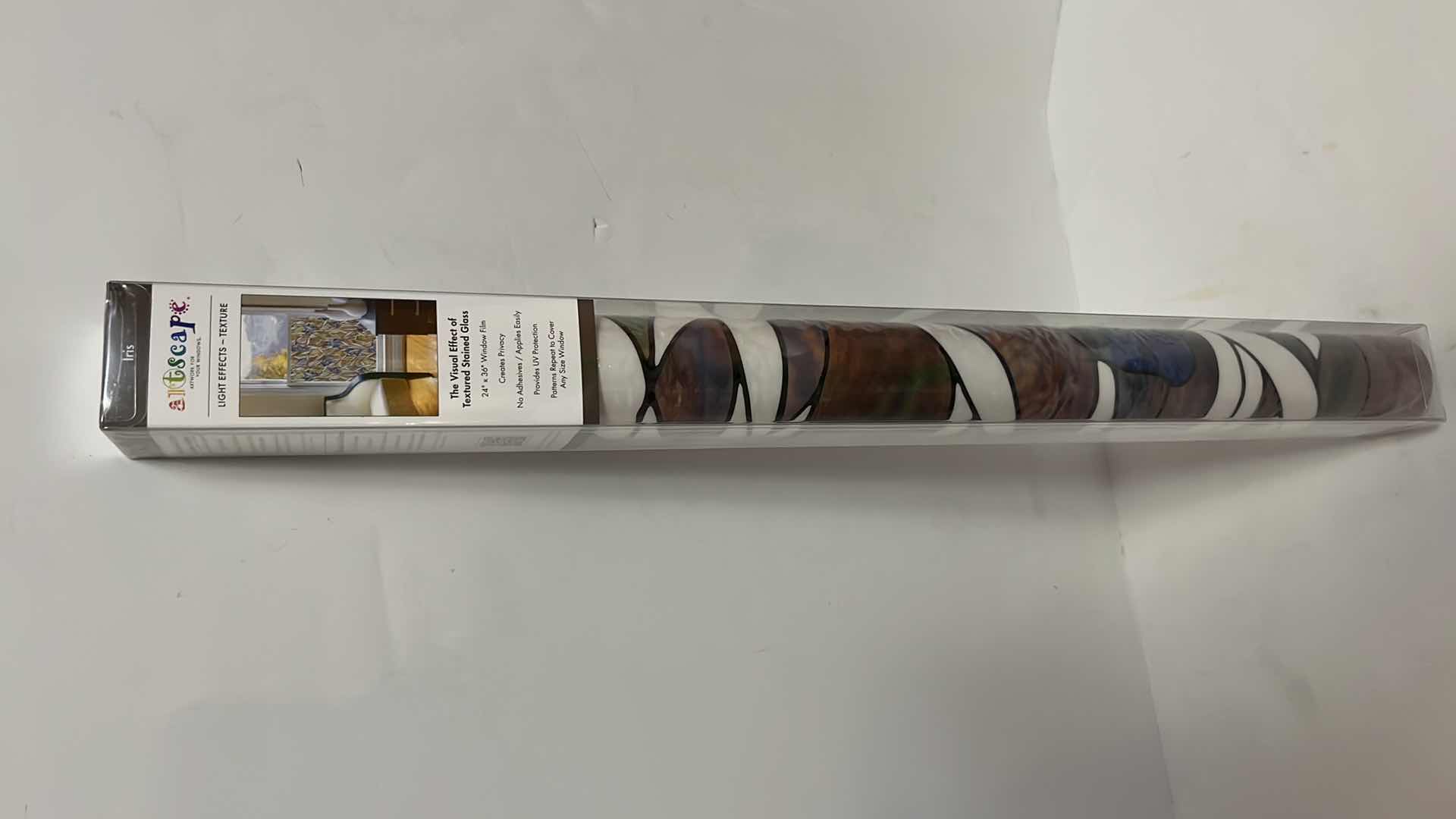 Photo 1 of NEW ARTSCAPE WINSTON PORTER IRIS GARDEN 24” X 36” WINDOW DECAL BLUE/BROWN MODEL 02-3612