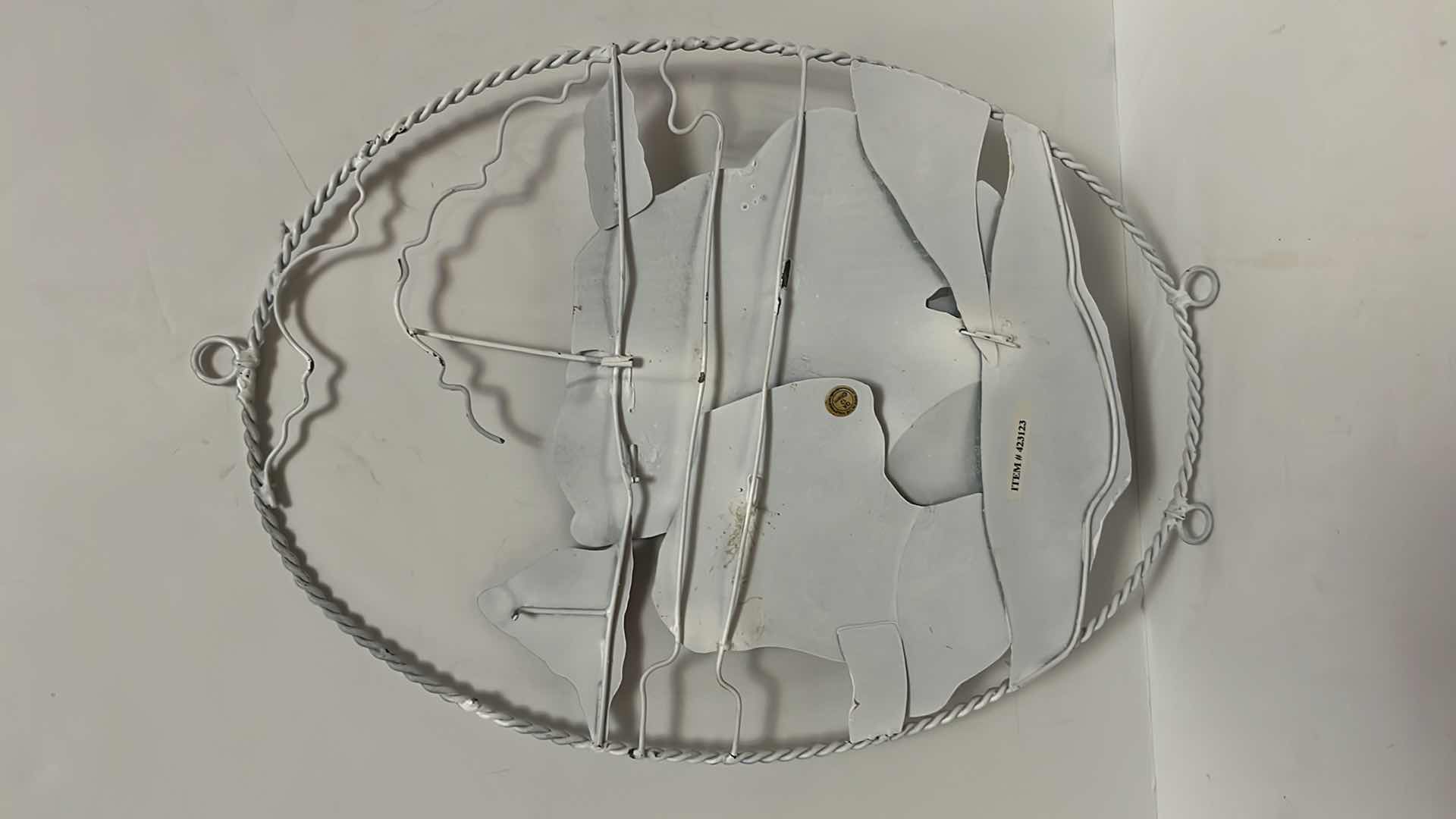 Photo 1 of CHILDREN’S DECOR AND FRAMED PICTURES (3)