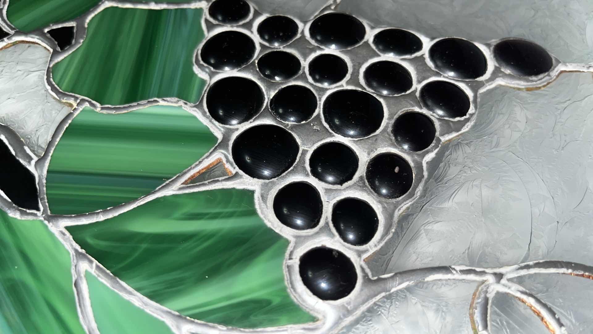 Photo 4 of GRAPES ON VINE ROUND STAINED GLASS SUN-CATCHER 13.25”