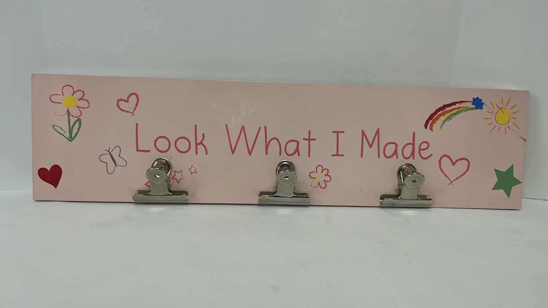 Photo 2 of CHILDREN’S HEIGHT CHART & LOOK WHAT I MADE ART DISPLAY W CLIPS