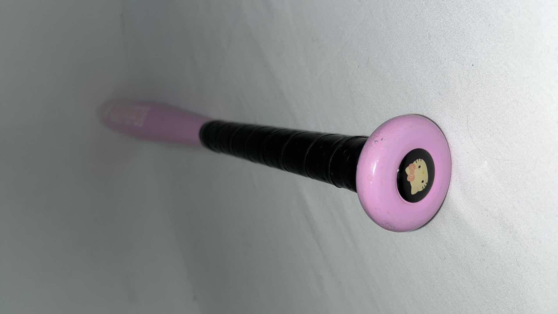 Photo 1 of HELLO KITTY ALLOY METAL TEE-BALL BAT 24”, 14oz, 2” BARREL MODEL TB22
